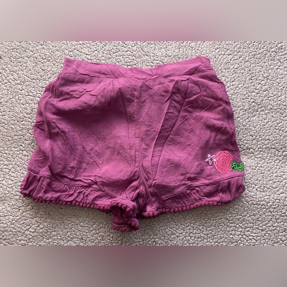 Disney Store Girl's Elastic Waist Lined Purple Pascal Embroidered Shorts Sz: 7/8